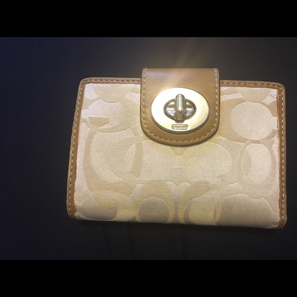 Coach wallet