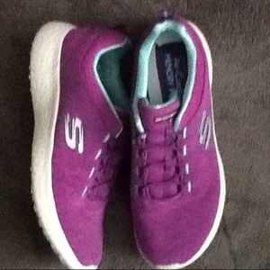 Skechers purple and blue burst shoes size 8