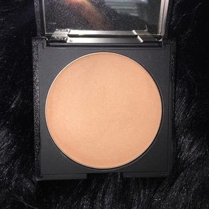 Velvet Mineral Powder Foundation