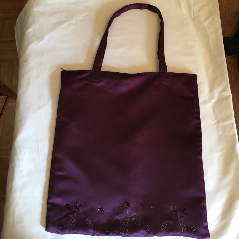 Large purple satin flat tote