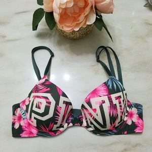 VS pink bra