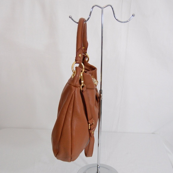 SOLD -- NWOT Marc Jacobs "Classic Q Hillier" Hobo - Picture 2 of 8