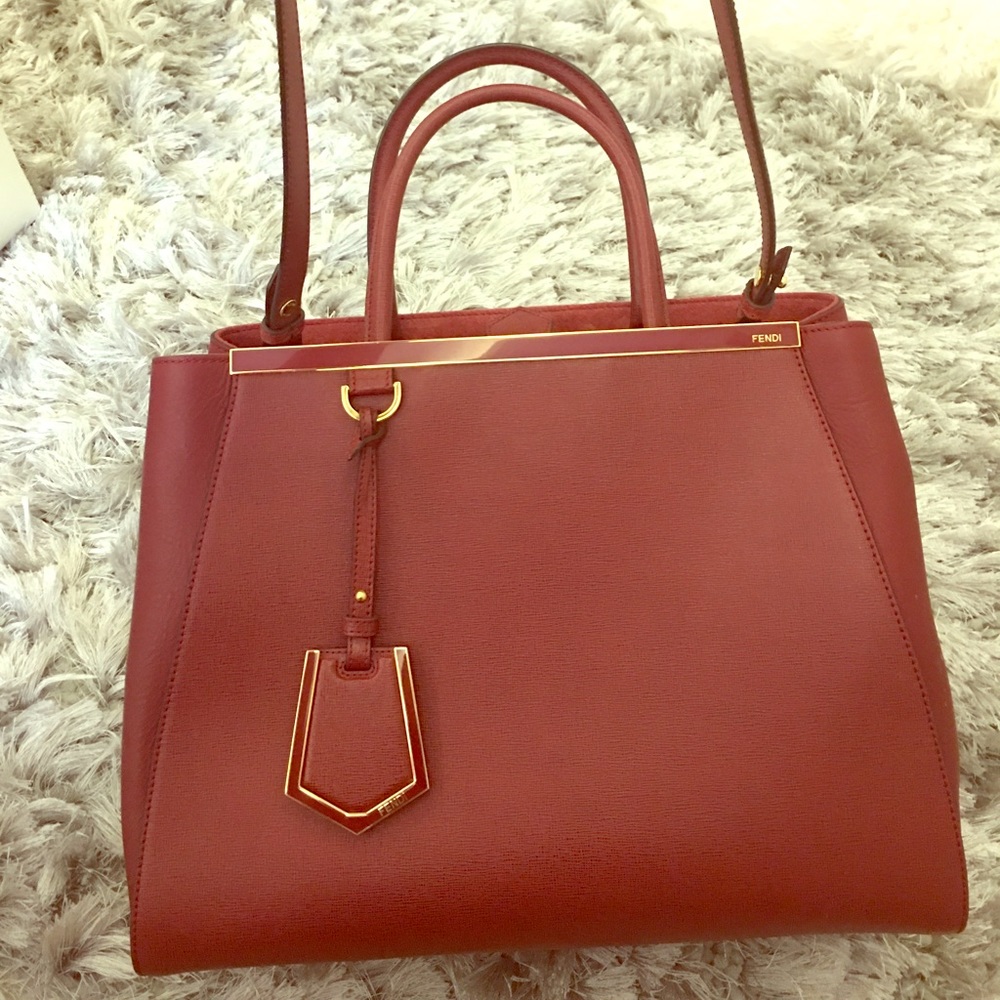 Brand New Fendi Toujours Red Satchel Medium 💯%