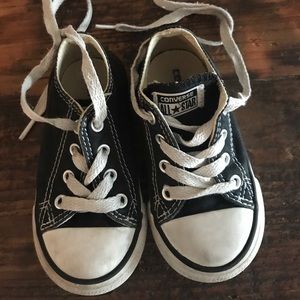 Converse size 6 toddler
