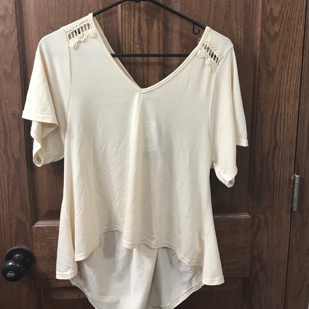 Hi-low adorable shirt