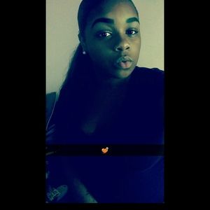 Meet your Posher, Lakena