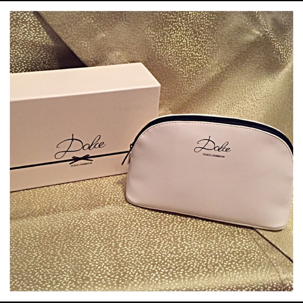 🔴$4.99 SHIPPING Dolce & Gabbana with Box. 🌹