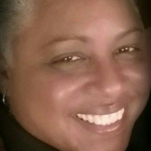 Meet your Posher, Alicia