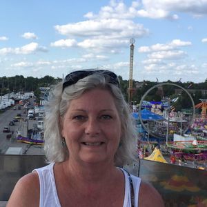 Meet your Posher, Robin