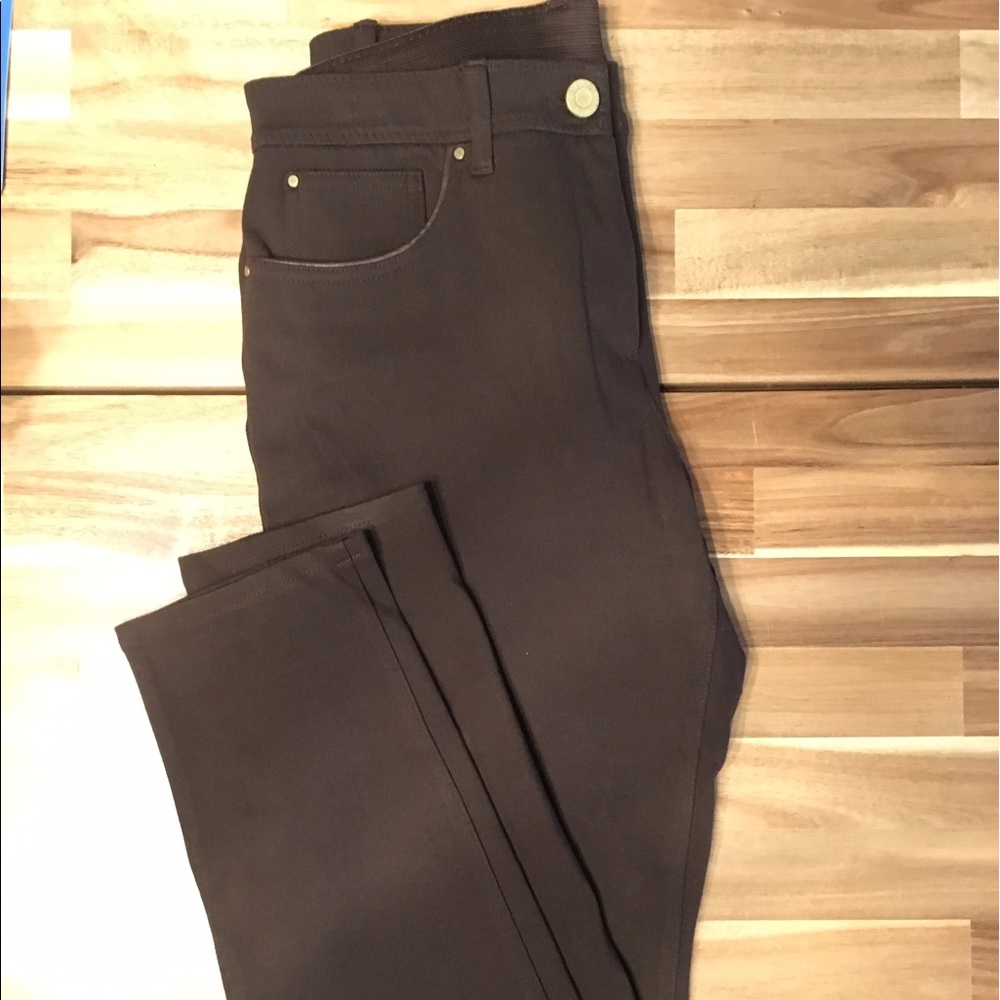 Chico's So Slimming Brown Pants Sz .5