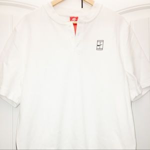 Nike Tennis Shirt White with Black Size L