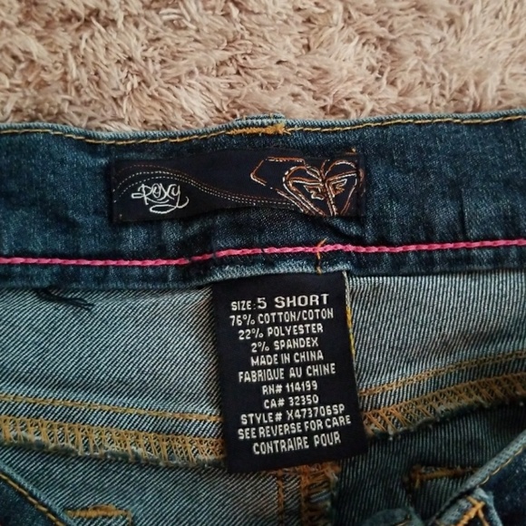 Roxy Jeans - Picture 3 of 3