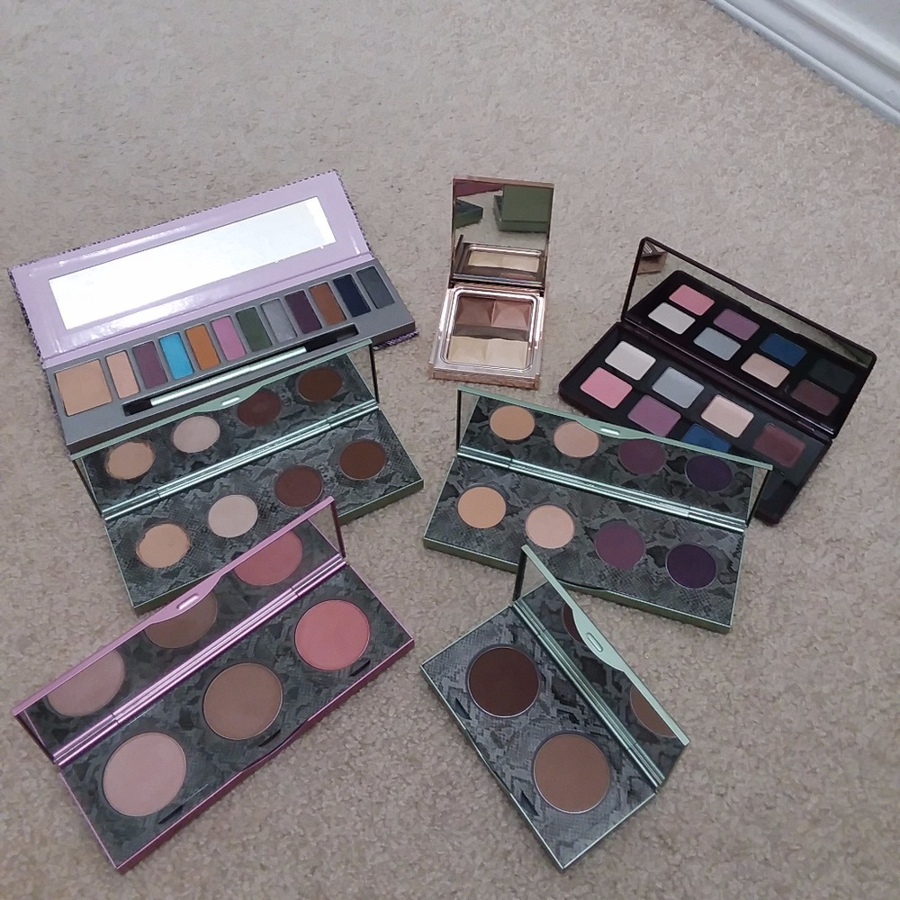 Set of 7 palettes (1 contour,6 eyepalettes)