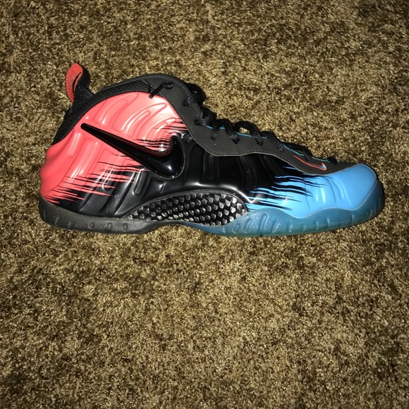 AIR FOAMPOSITE PRO "SPIDER-MAN" - Picture 2 of 3