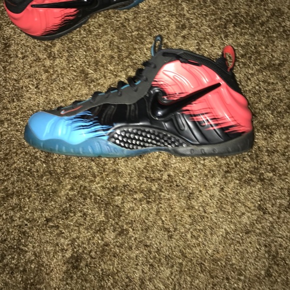 AIR FOAMPOSITE PRO "SPIDER-MAN" - Picture 3 of 3