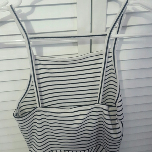 Caged back dress - Picture 4 of 5