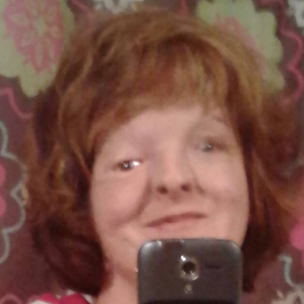 Meet your Posher, Caris