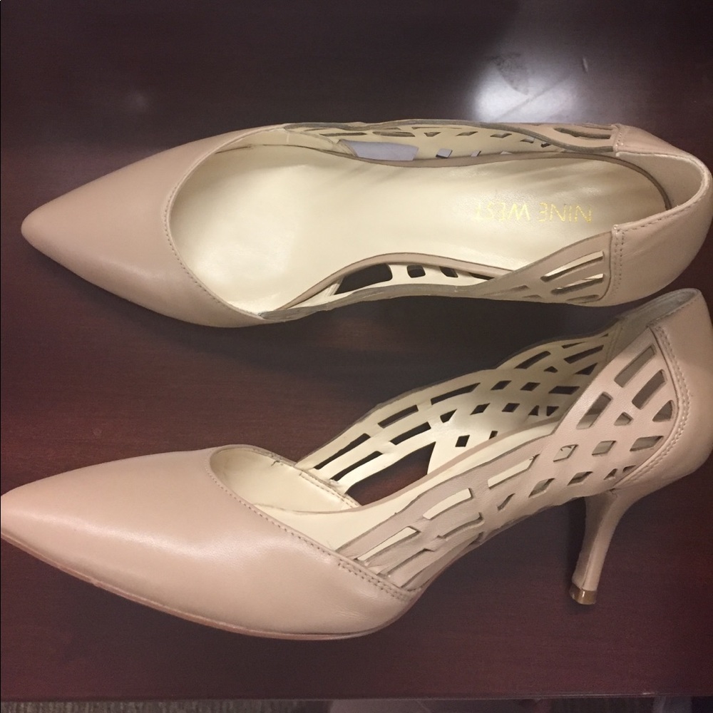 Nude Nine West Heels