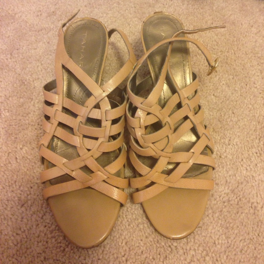 Tahari nude strap wedges
