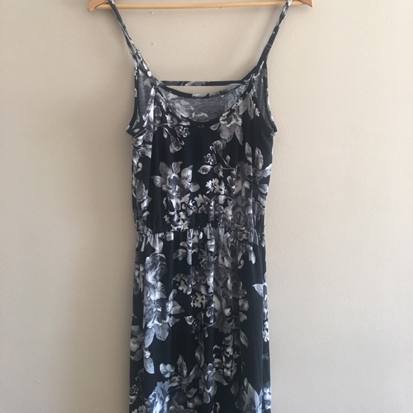 Maxi Dress - Picture 3 of 3