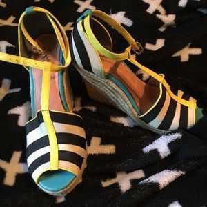 Seychelles 6.5 wedges