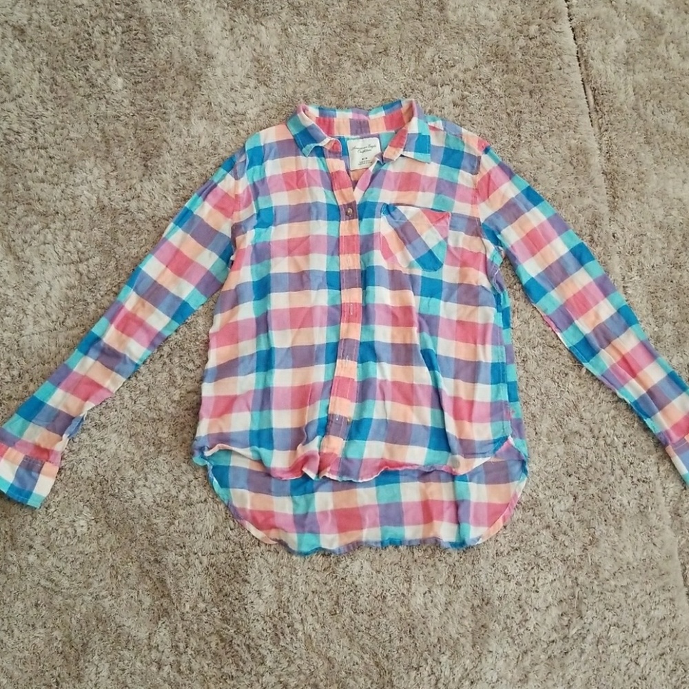 American Eagle Button up shirt