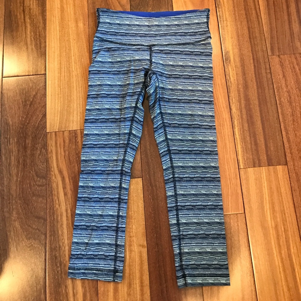 ✨SOLD✨Lululemon legging size 4