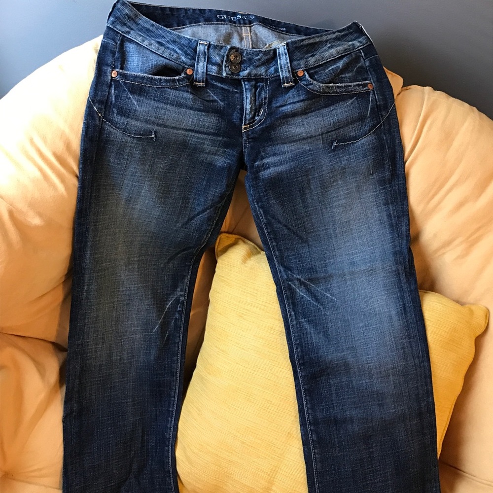 GUESS Capri Jeans