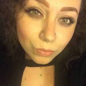 Meet your Posher, Cara