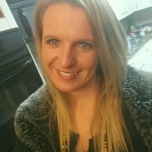 Meet your Posher, Shelly