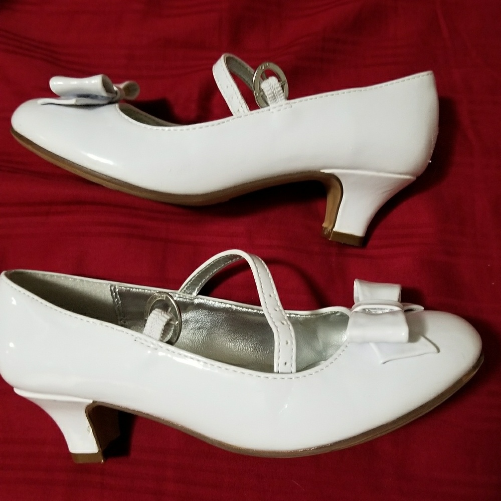 Girls Dress Shoes