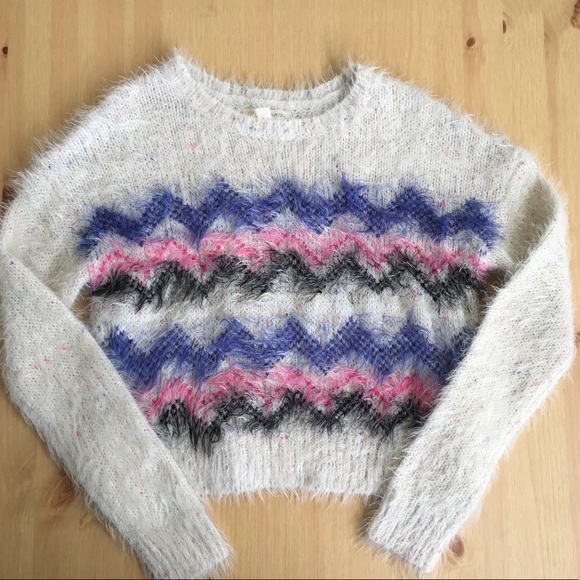 Tucker + Tate Other - Tucker & Tate Fuzzy Sweater