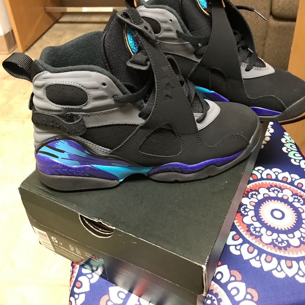Jordan 8 Aqua