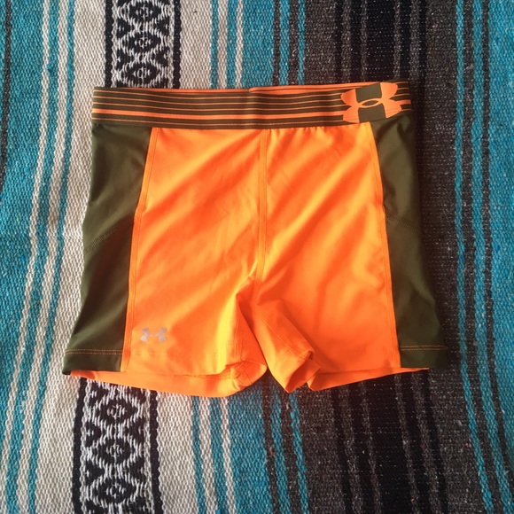 Under Armour Orange Compression Shorts Small - Picture 1 of 3
