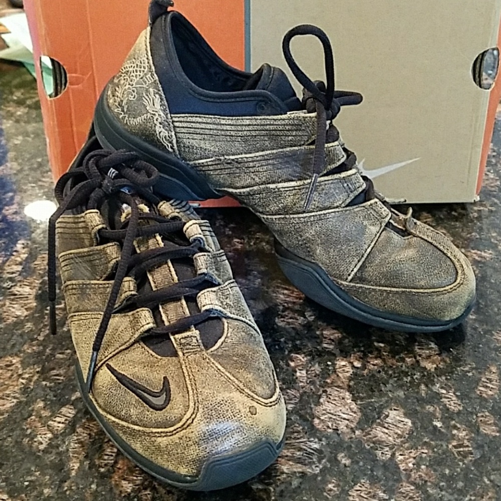 NIKE Zoom danzante sneakers