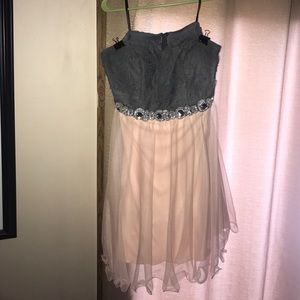 Kneelength peach and gray sleeveless dress