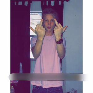 Meet your Posher, Corey