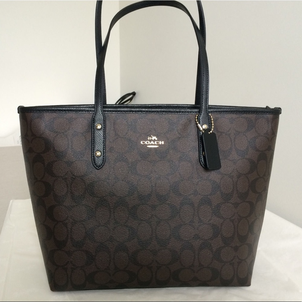 SOLD!!! Coach Purse Wristlet Dark Brown Authentic