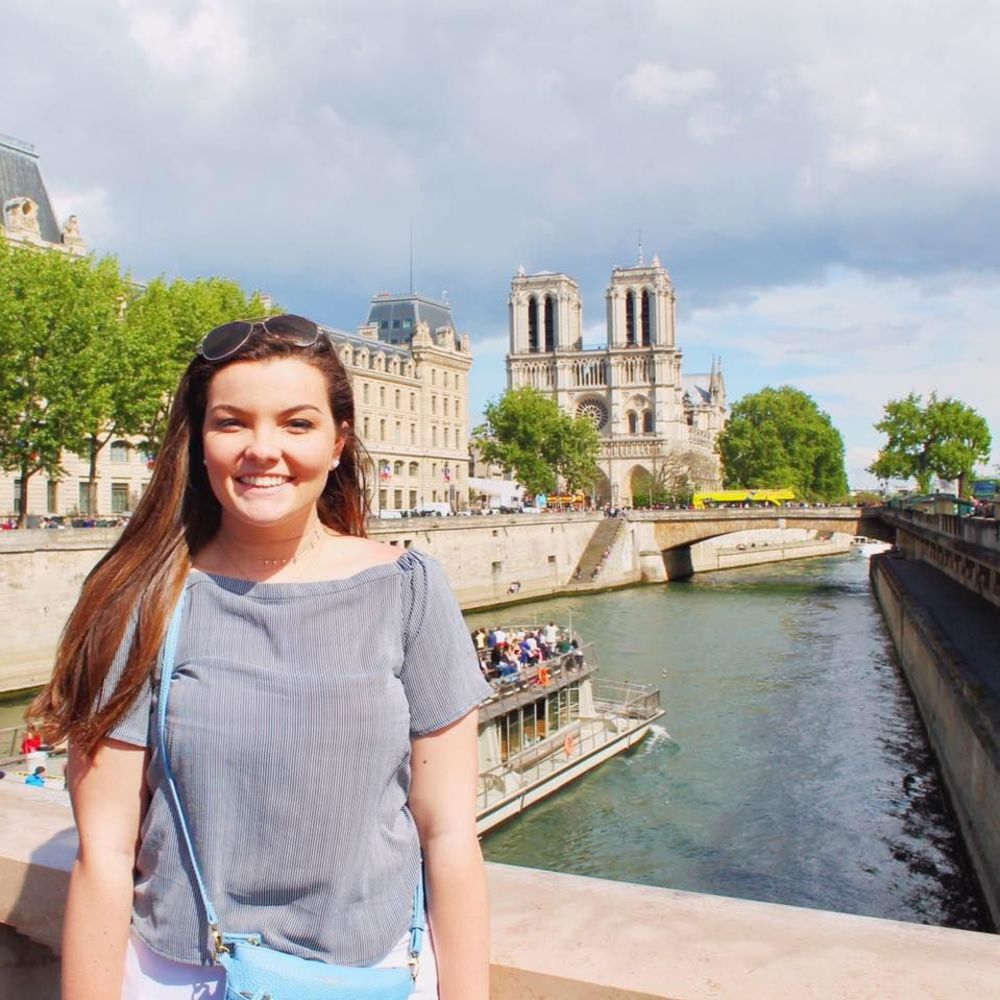 Meet your Posher, Jillian