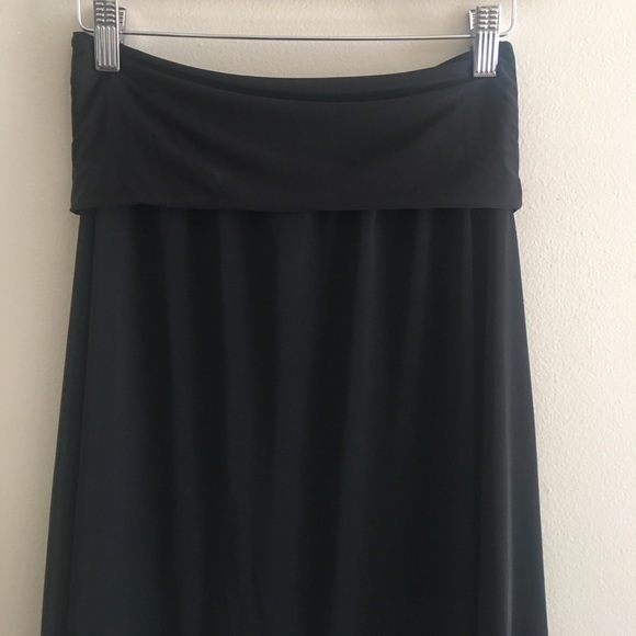 Maxi Black Skirt - Picture 2 of 2