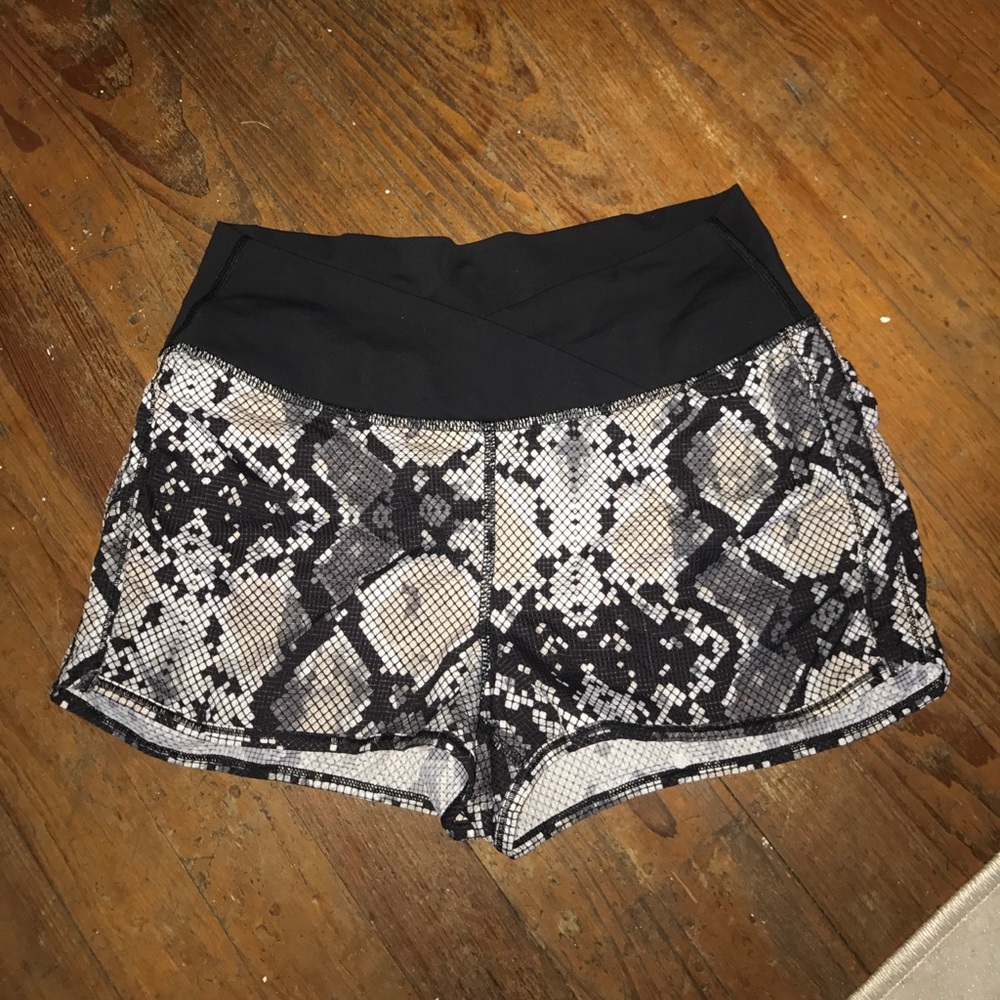 lulu lemon shorts