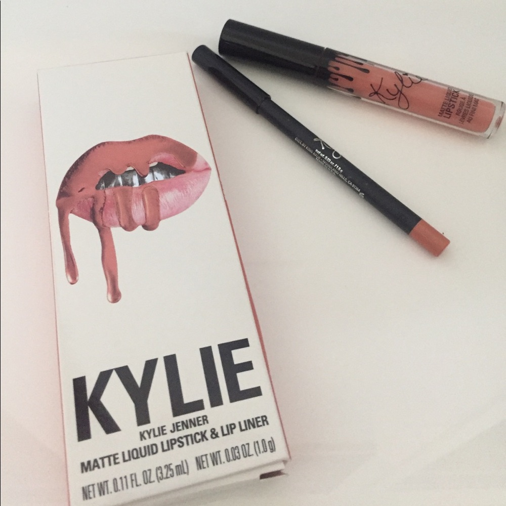 ✨SOLD ✨ Kylie Cosmetics