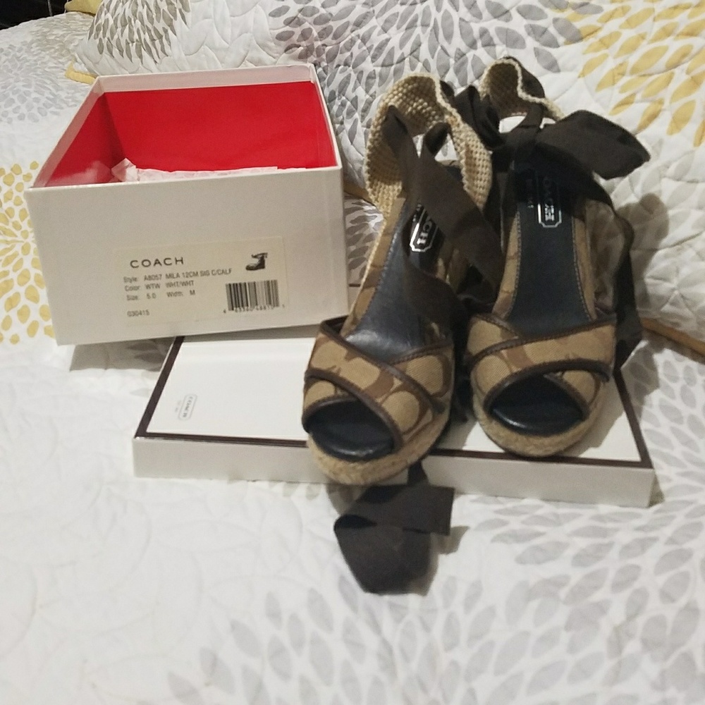 Coach Mila Sig. Calf Wedges