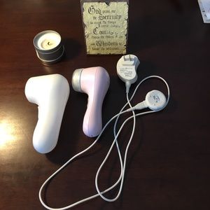MIA 2 Clarisonic Facial Cleansing Brush