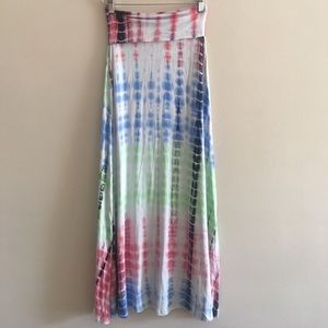 Maxi skirt