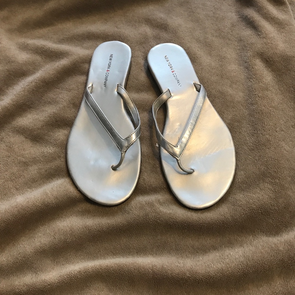 BRAND🆕 NY&COMPANY SANDALS 💎👌✔️
