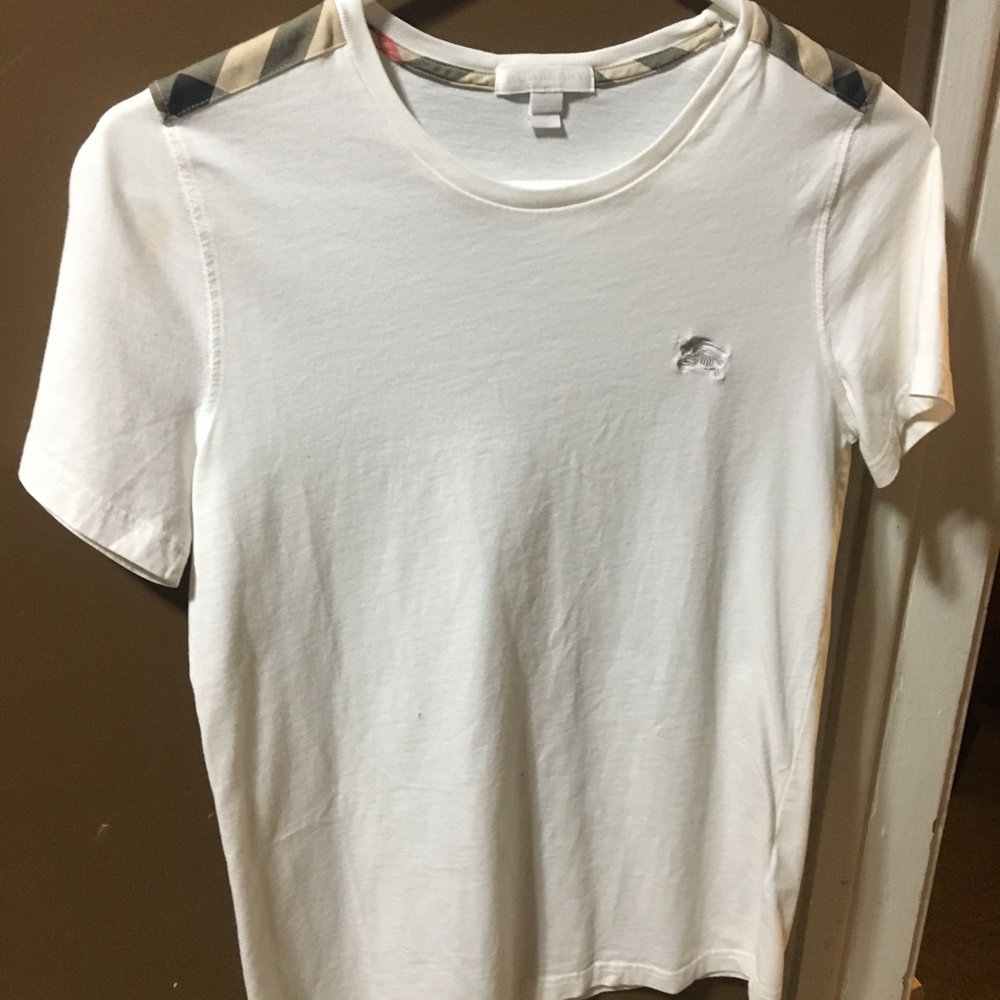 Burberry Tshirt