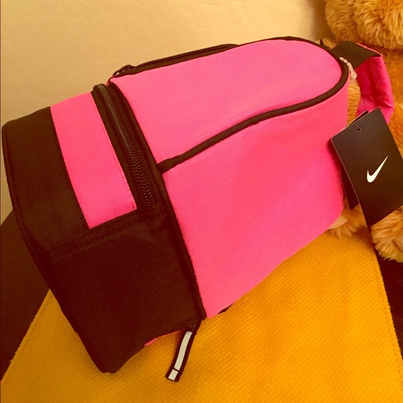 🍎Nike Lunch Box🍌 - Picture 6 of 8