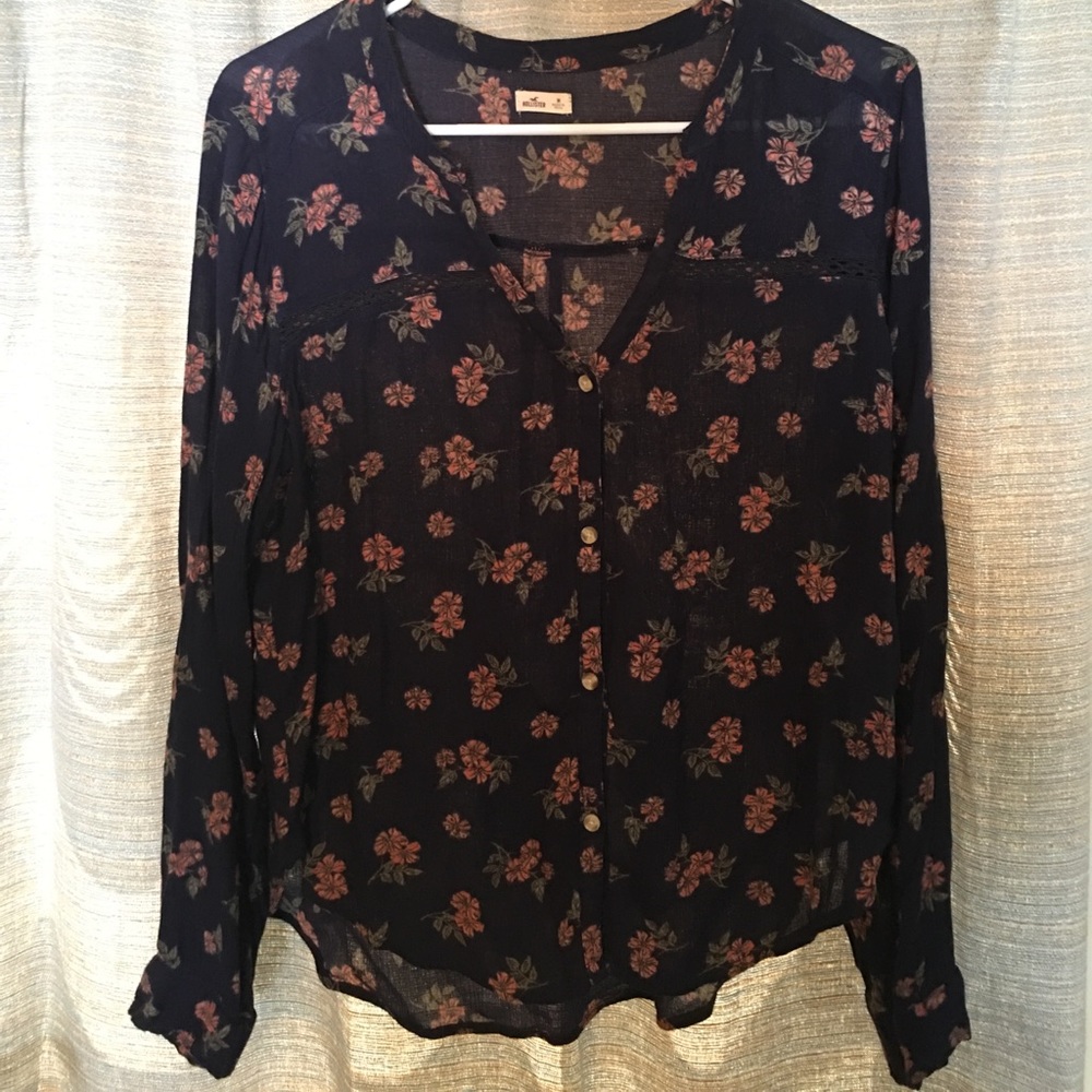 Hollister shirt