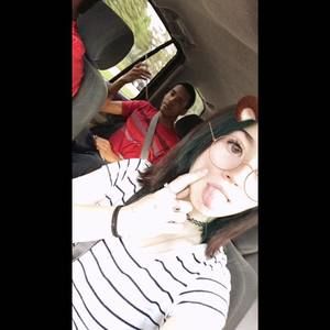 Meet your Posher, Noelle